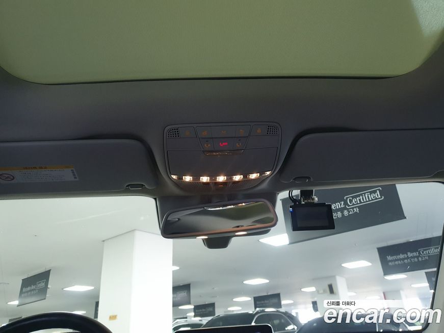 Mercedes-Benz GLC-Class 2019