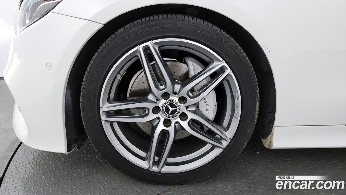 Mercedes-Benz E-Class 2018