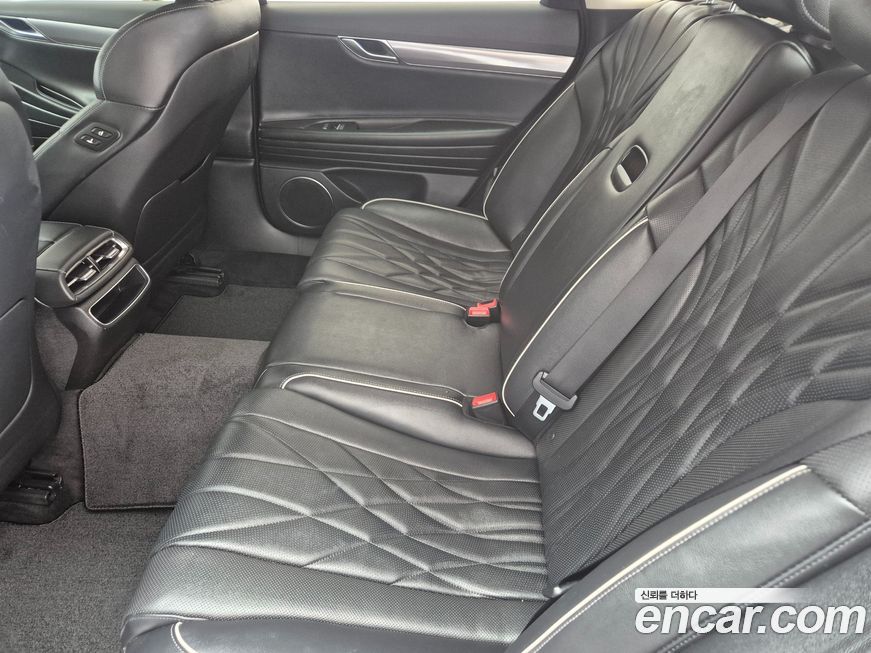 Genesis G80 2021