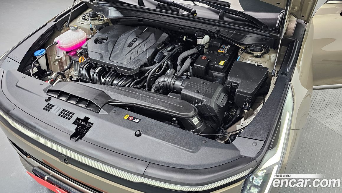 Kia K8 2025