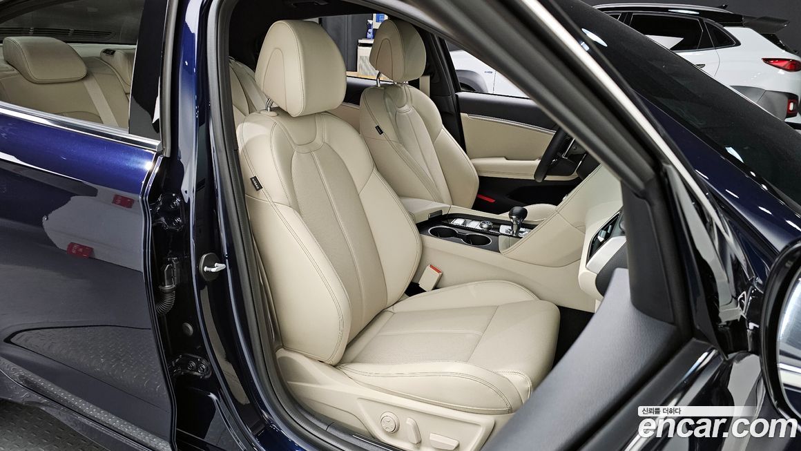 Genesis G70 2024