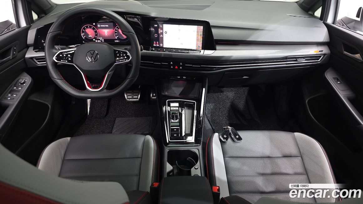 Volkswagen Golf 2024