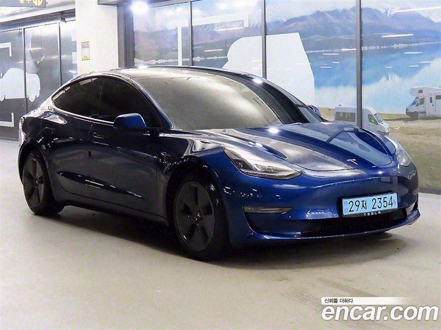 Tesla Model 3 2022