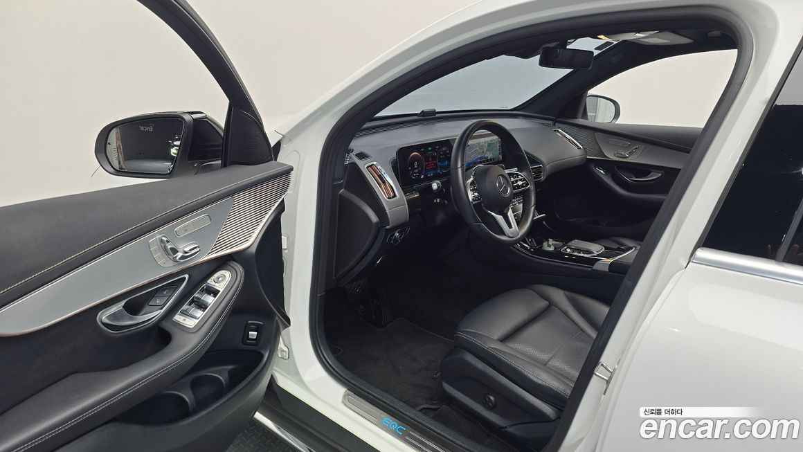 Mercedes-Benz EQC 2020