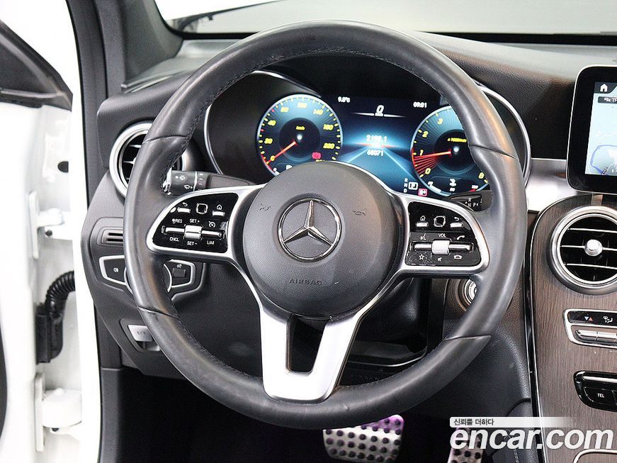 Mercedes-Benz GLC-Class 2020