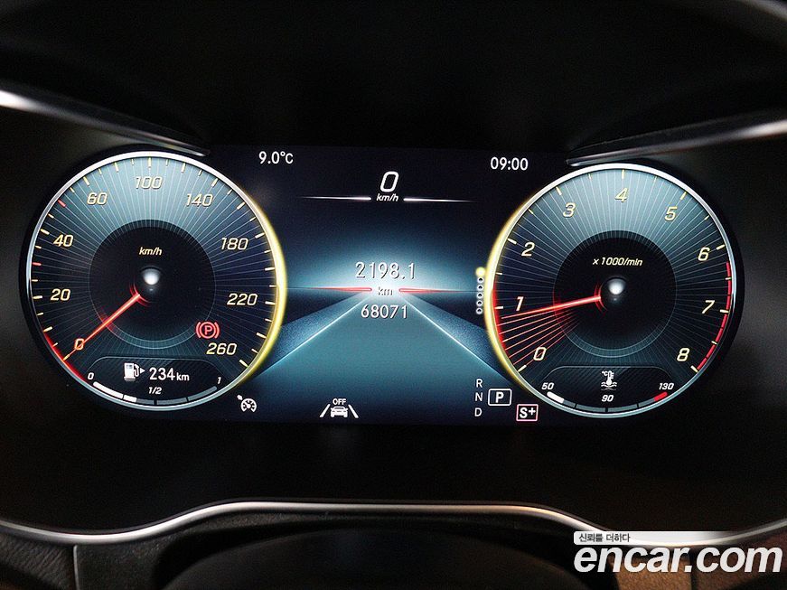 Mercedes-Benz GLC-Class 2020