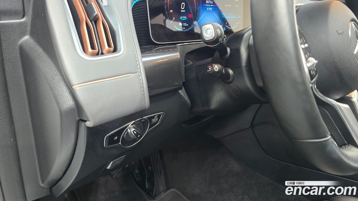 Mercedes-Benz EQC 2020