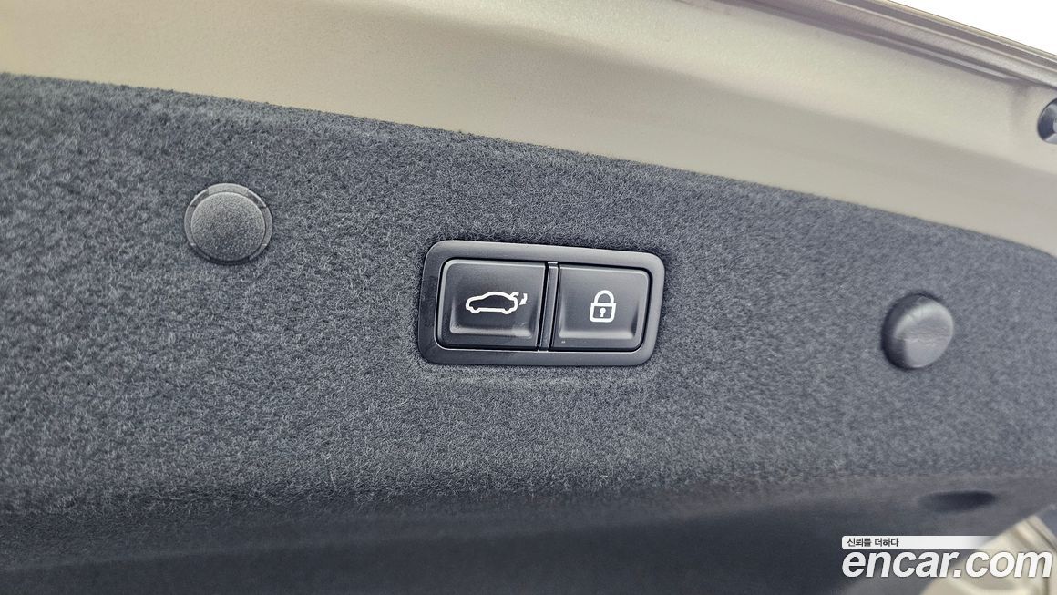 Kia K8 2025