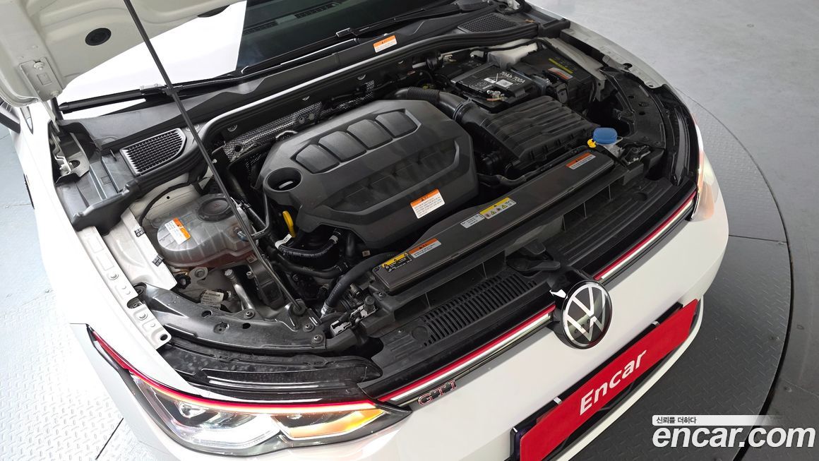 Volkswagen Golf 2024