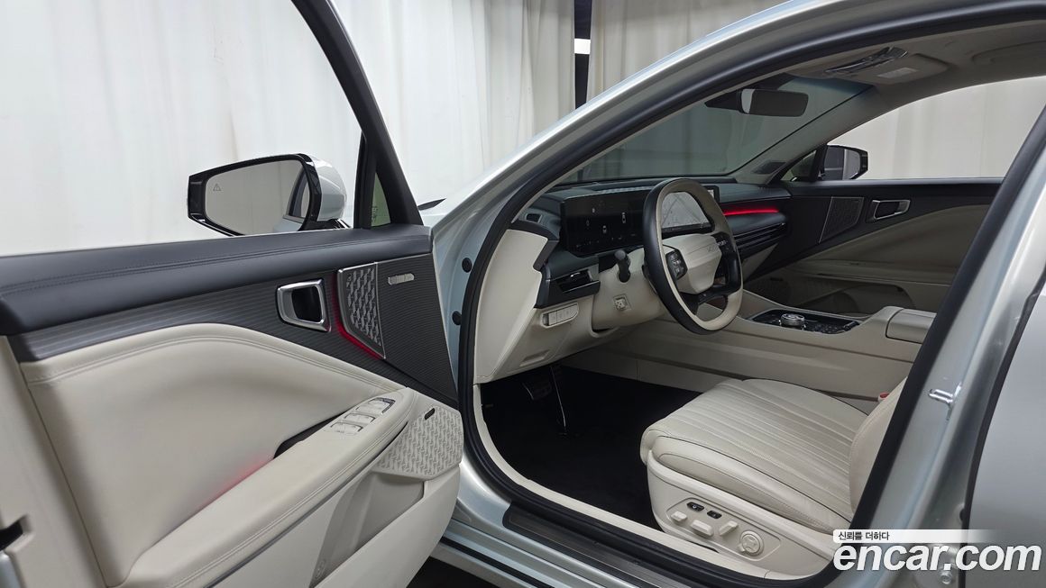Kia K8 2025