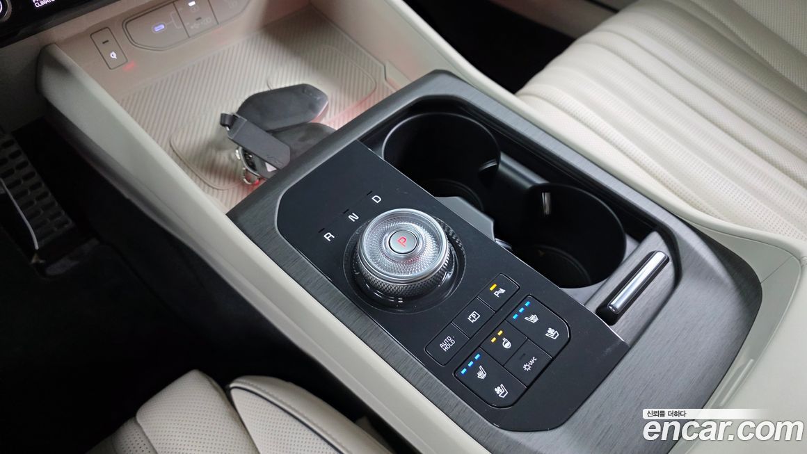 Kia K8 2025
