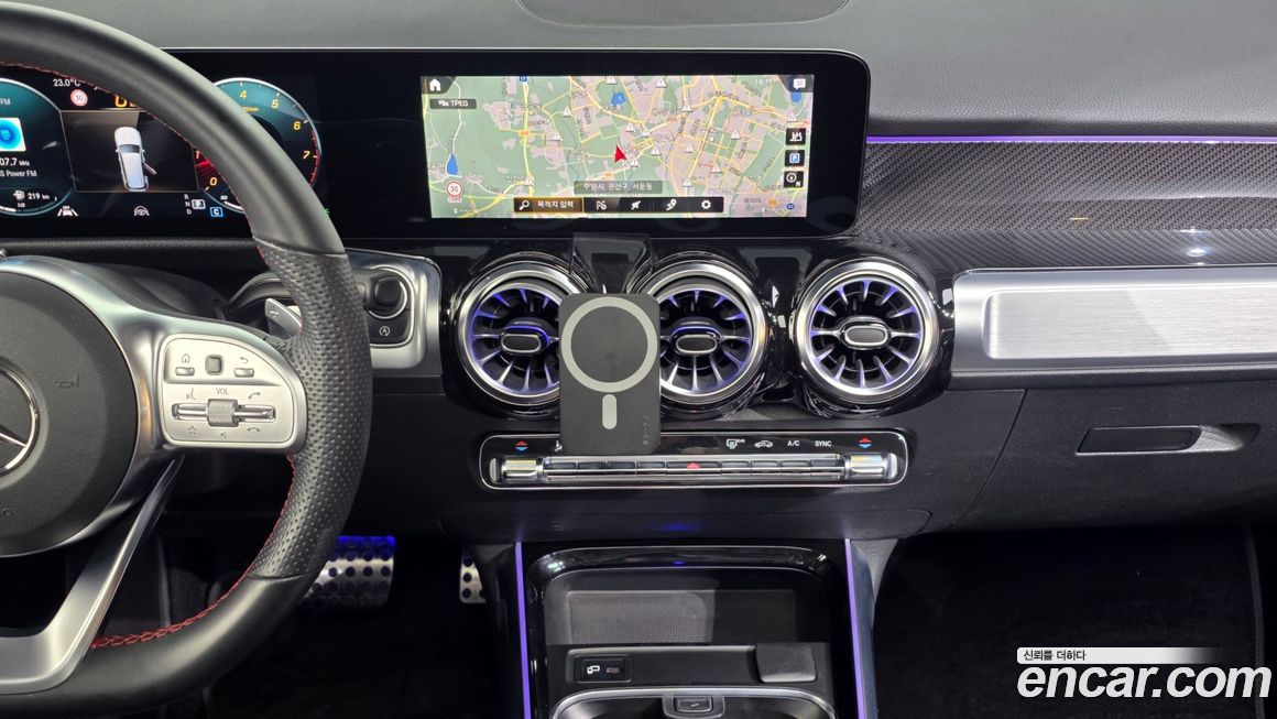 Mercedes-Benz GLB-Class 2022