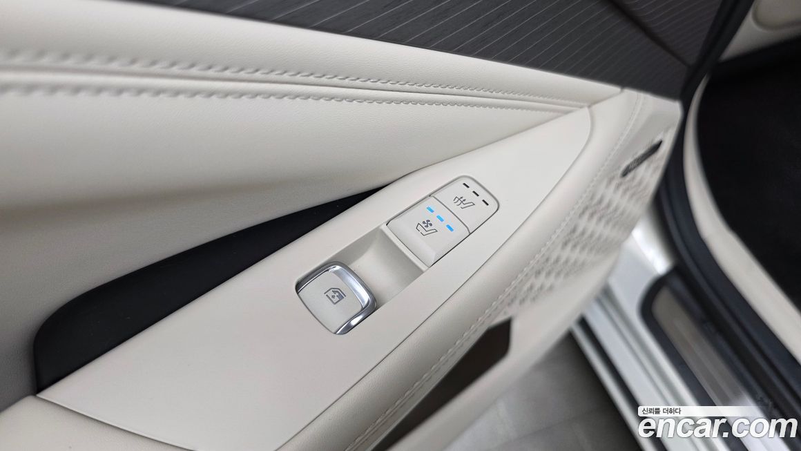 Kia K8 2025
