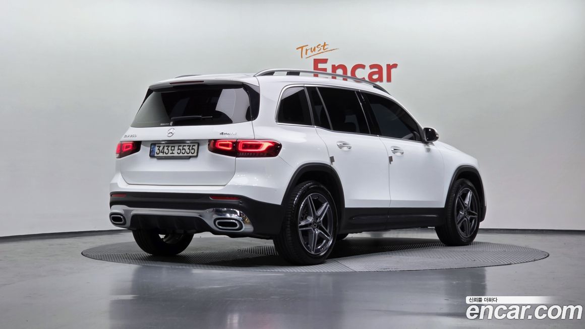 Mercedes-Benz GLB-Class 2022