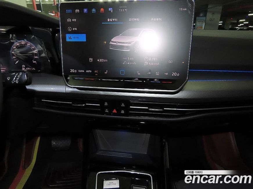 Volkswagen Golf 2025