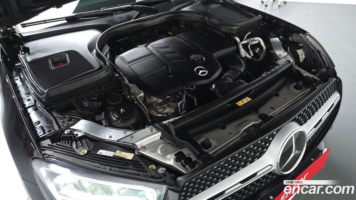 Mercedes-Benz GLC-Class 2021