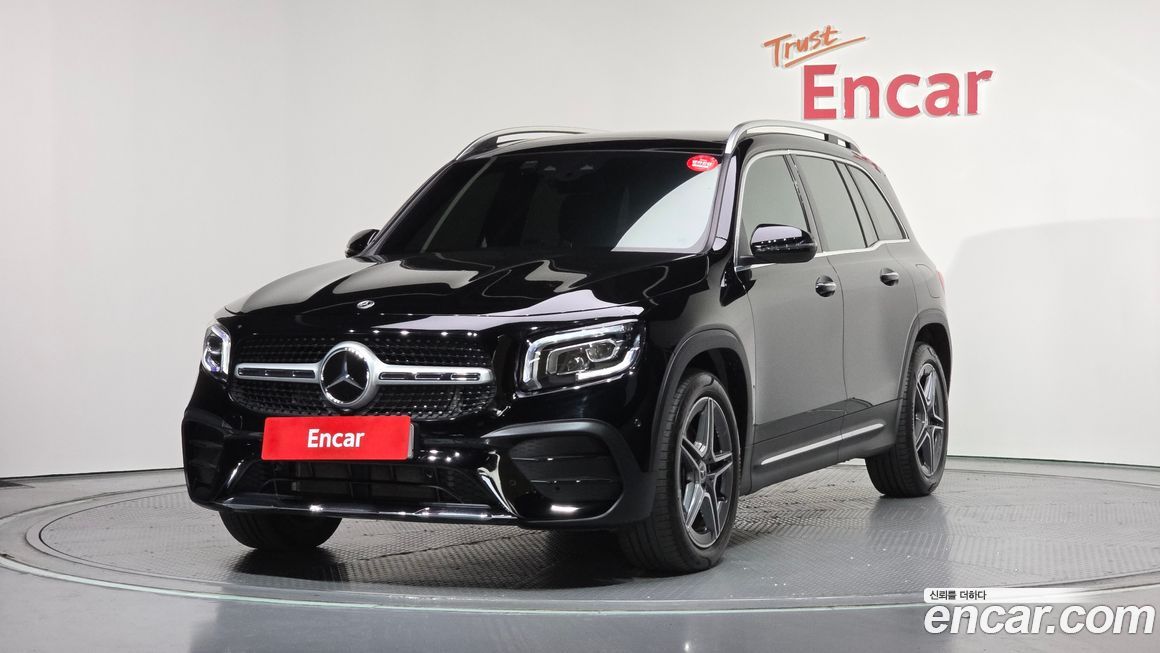 Mercedes-Benz GLB-Class 2023