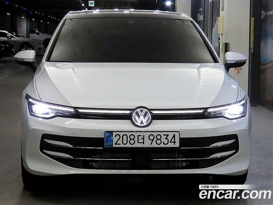 Volkswagen Golf 2025