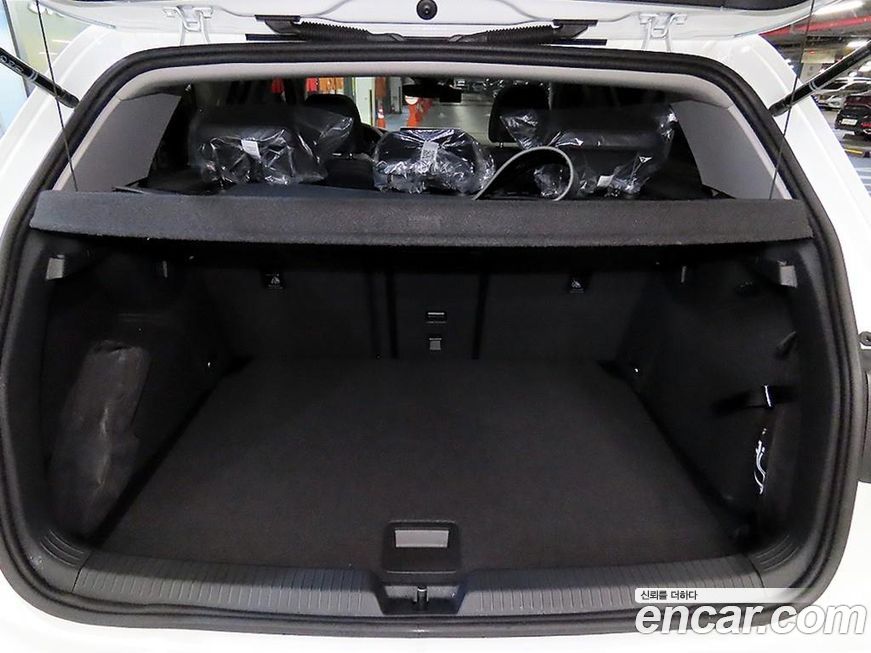 Volkswagen Golf 2025