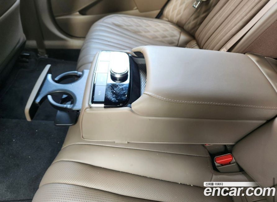 Kia K8 2024