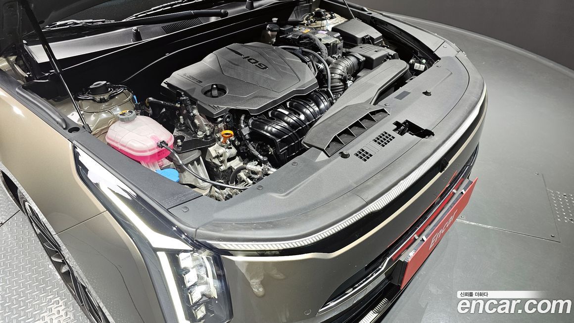 Kia K8 2025