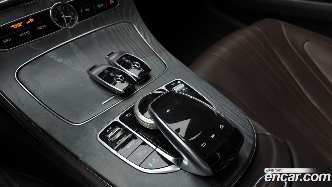 Mercedes-Benz CLS-Class 2020