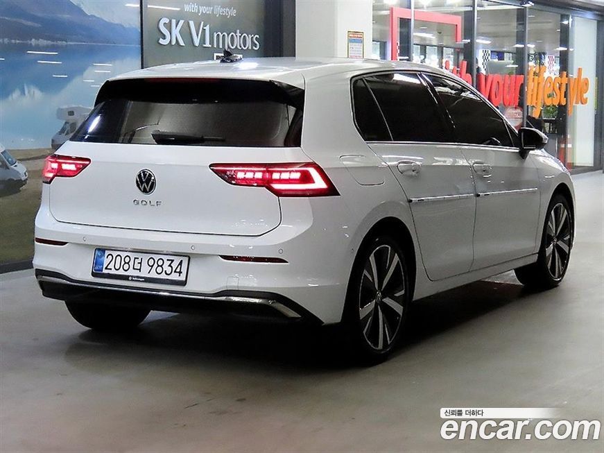 Volkswagen Golf 2025