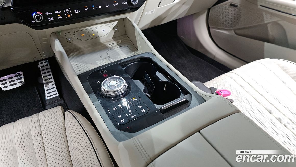 Kia K8 2025
