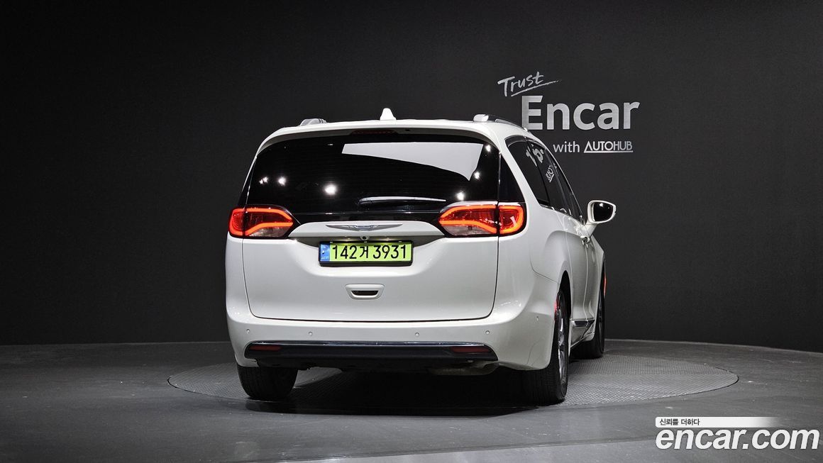 Chrysler Pacifica 2020