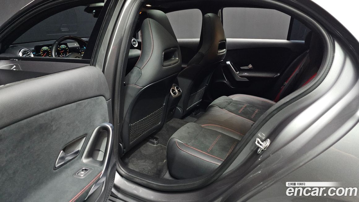 Mercedes-Benz A-Class 2023