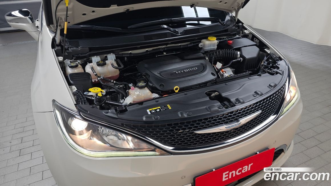 Chrysler Pacifica 2020