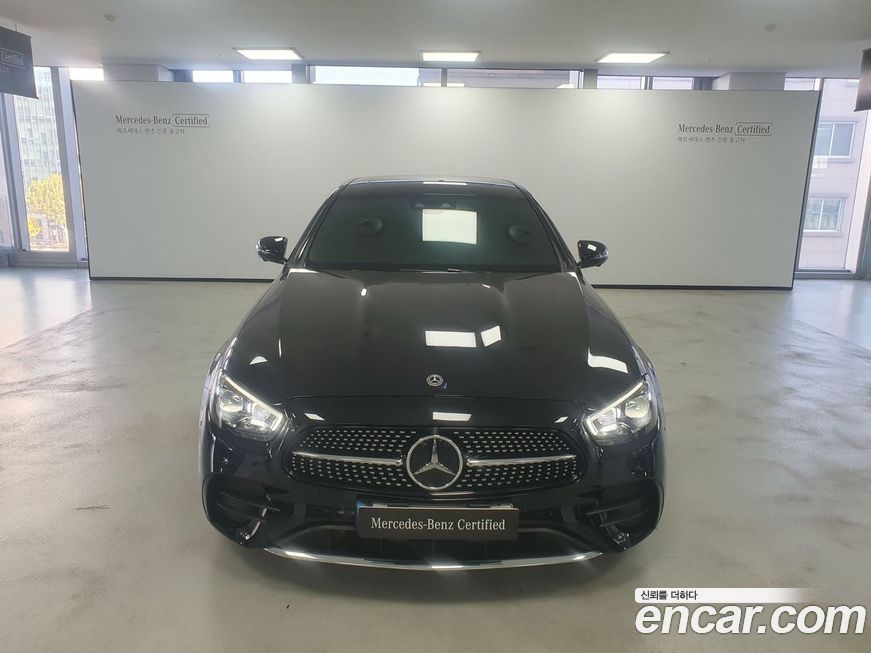 Mercedes-Benz E-Class 2021