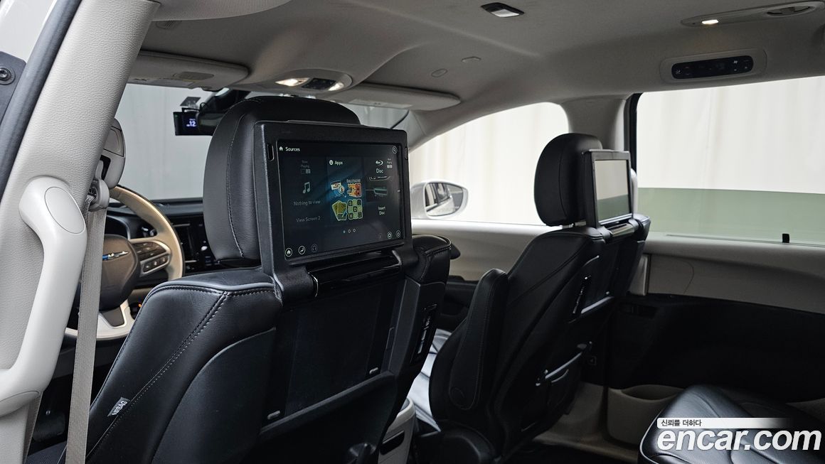 Chrysler Pacifica 2020