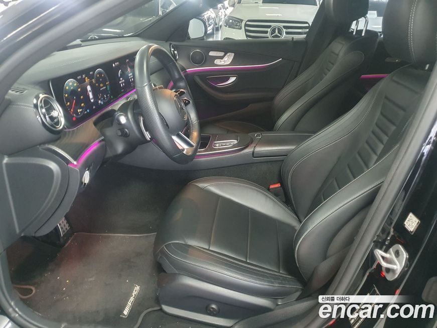 Mercedes-Benz E-Class 2021