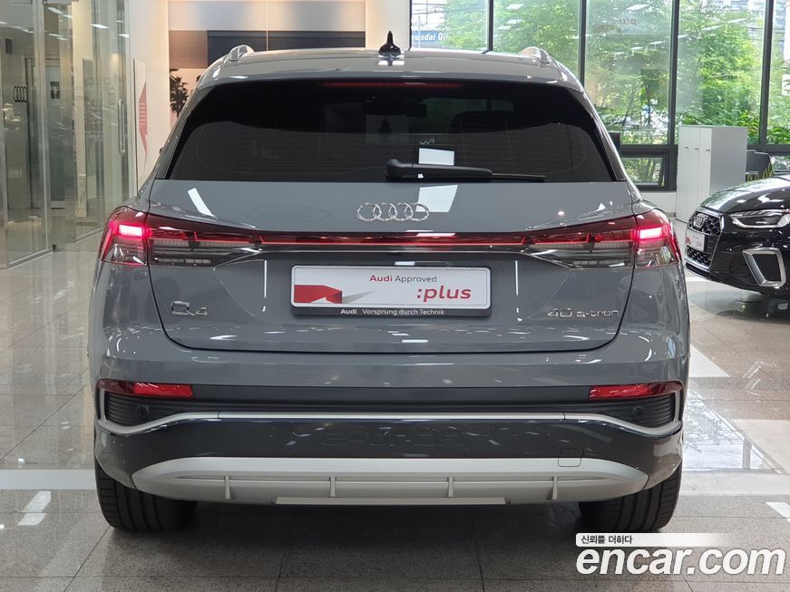 Audi Q4 e-tron 2023