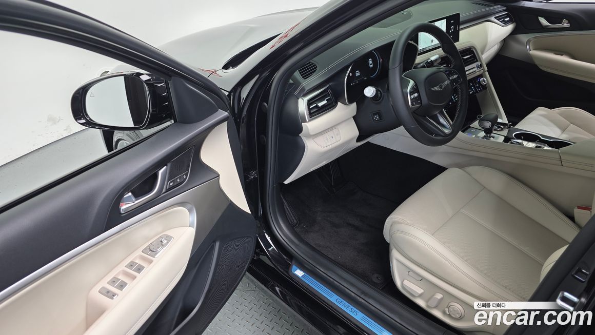 Genesis G70 2024