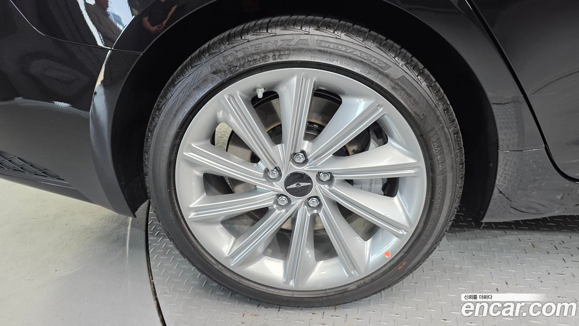 Genesis G70 2024