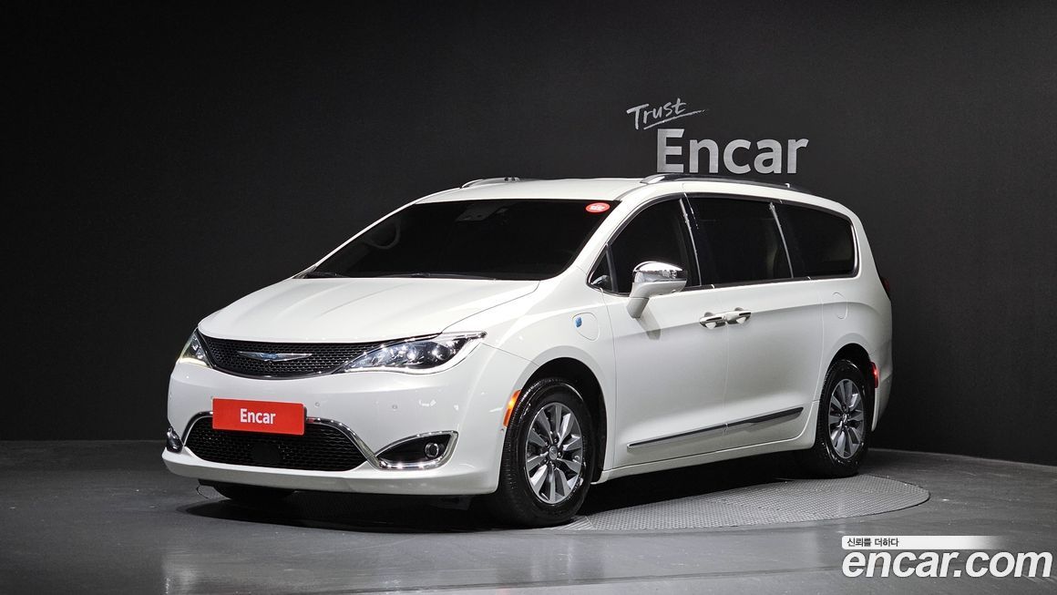 Chrysler Pacifica 2020