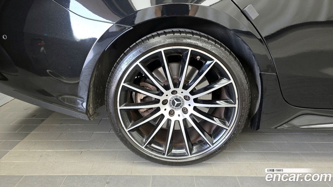 Mercedes-Benz CLS-Class 2021