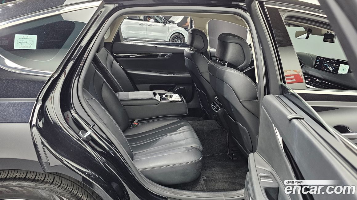 Genesis G80 2023