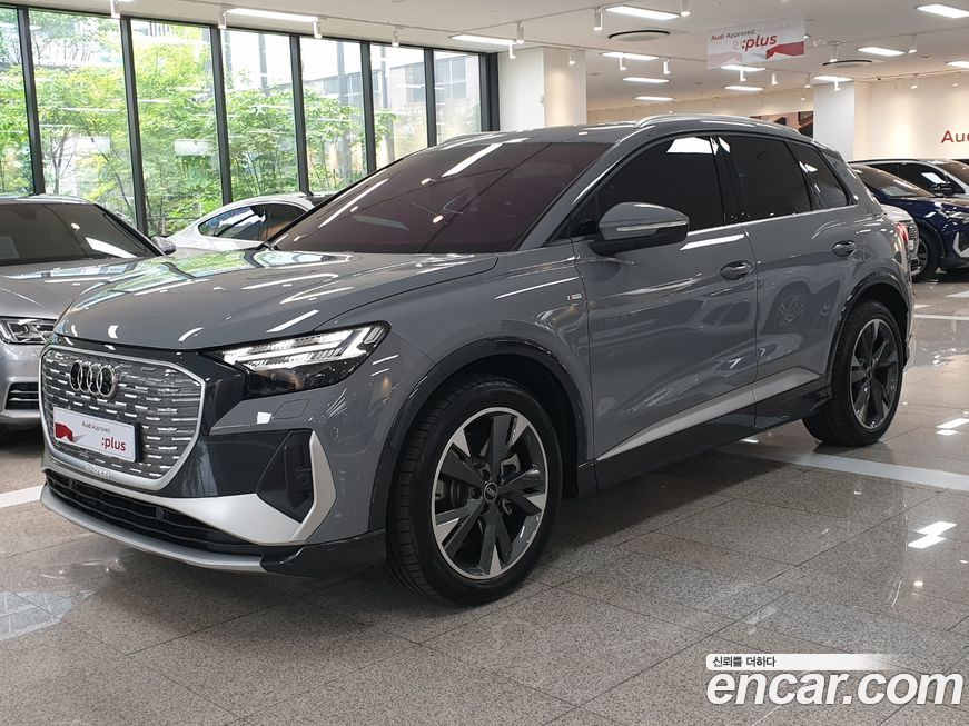 Audi Q4 e-tron 2023
