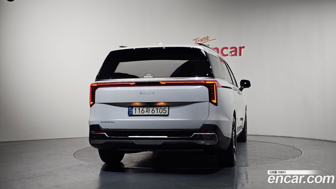 Kia Canival 2024