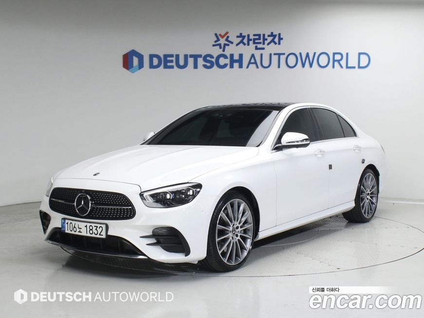 Mercedes-Benz E-Class 2022