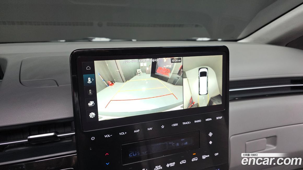 Hyundai Staria 2025