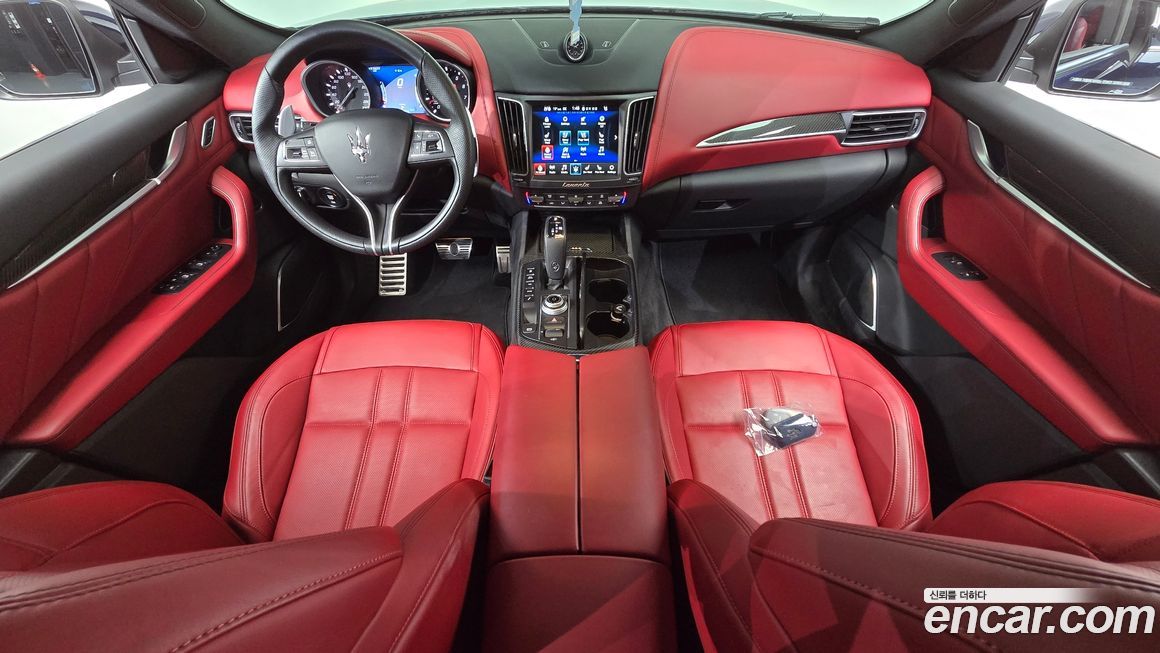 Maserati Levante 2020