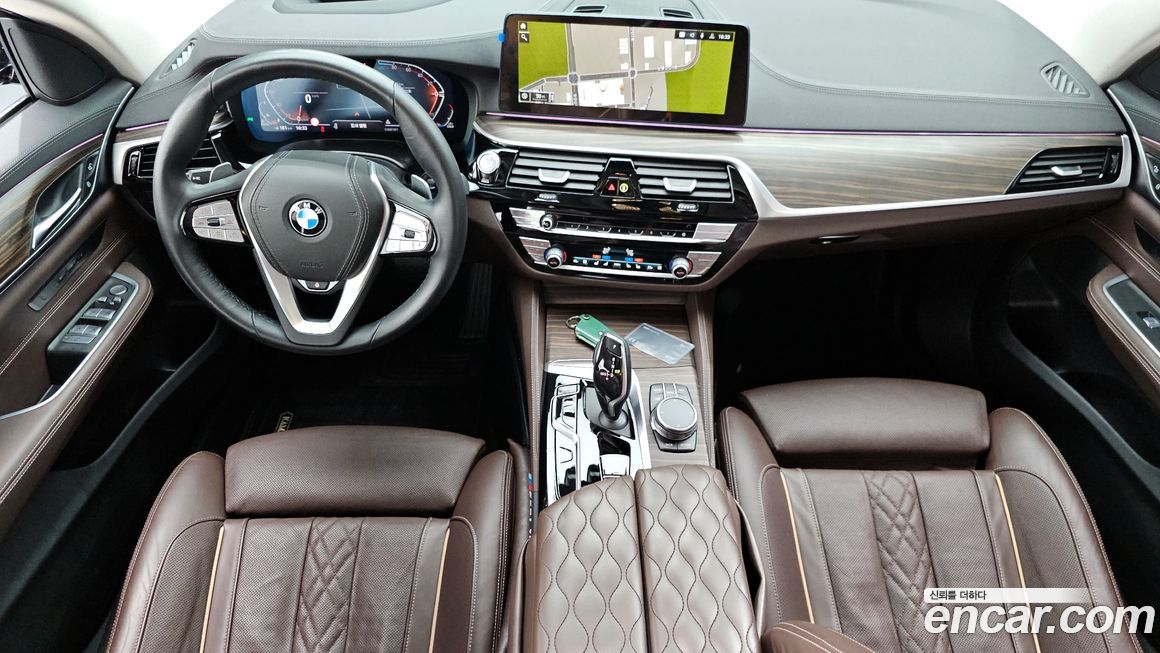 BMW Gran Turismo 2023