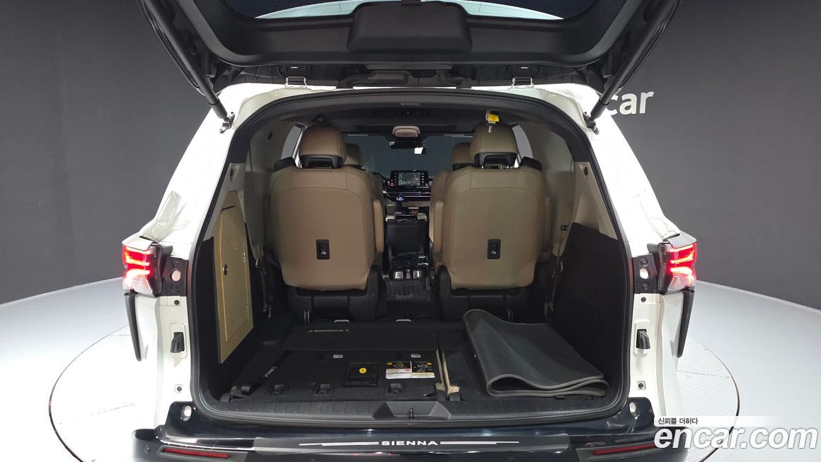 Toyota Sienna 2022
