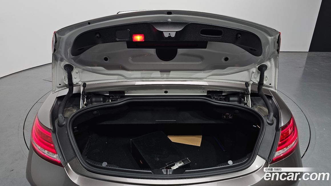 Mercedes-Benz C-Class 2018