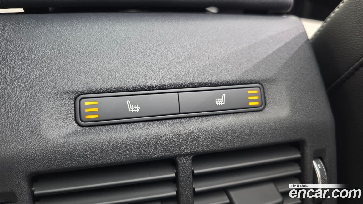 Land Rover Discovery Sport 2025