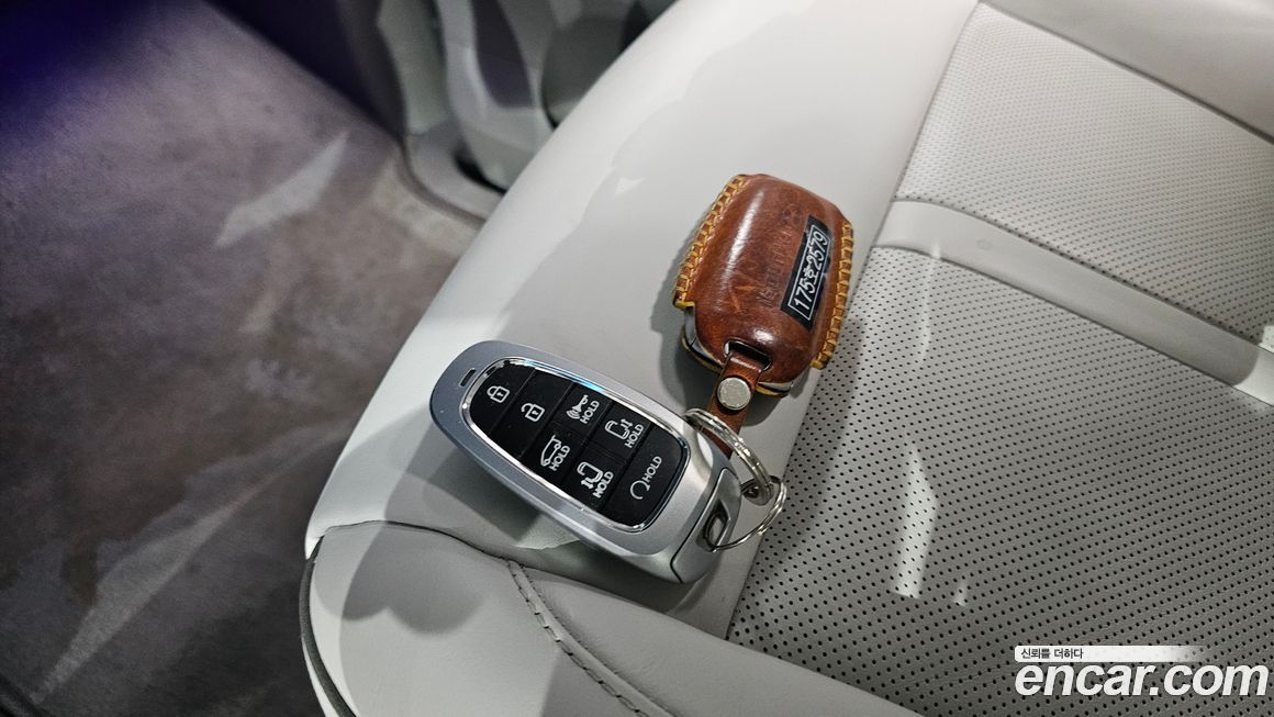 Hyundai Staria 2023
